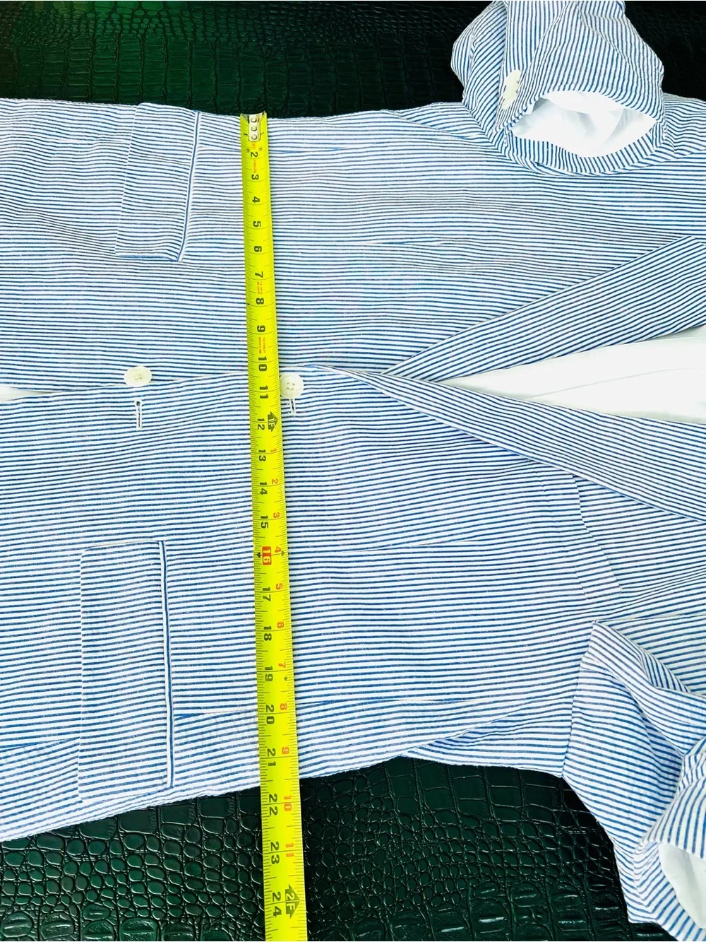 100% Cotton Alan Flusser Blue & White Striped Seersucker Sport Coat